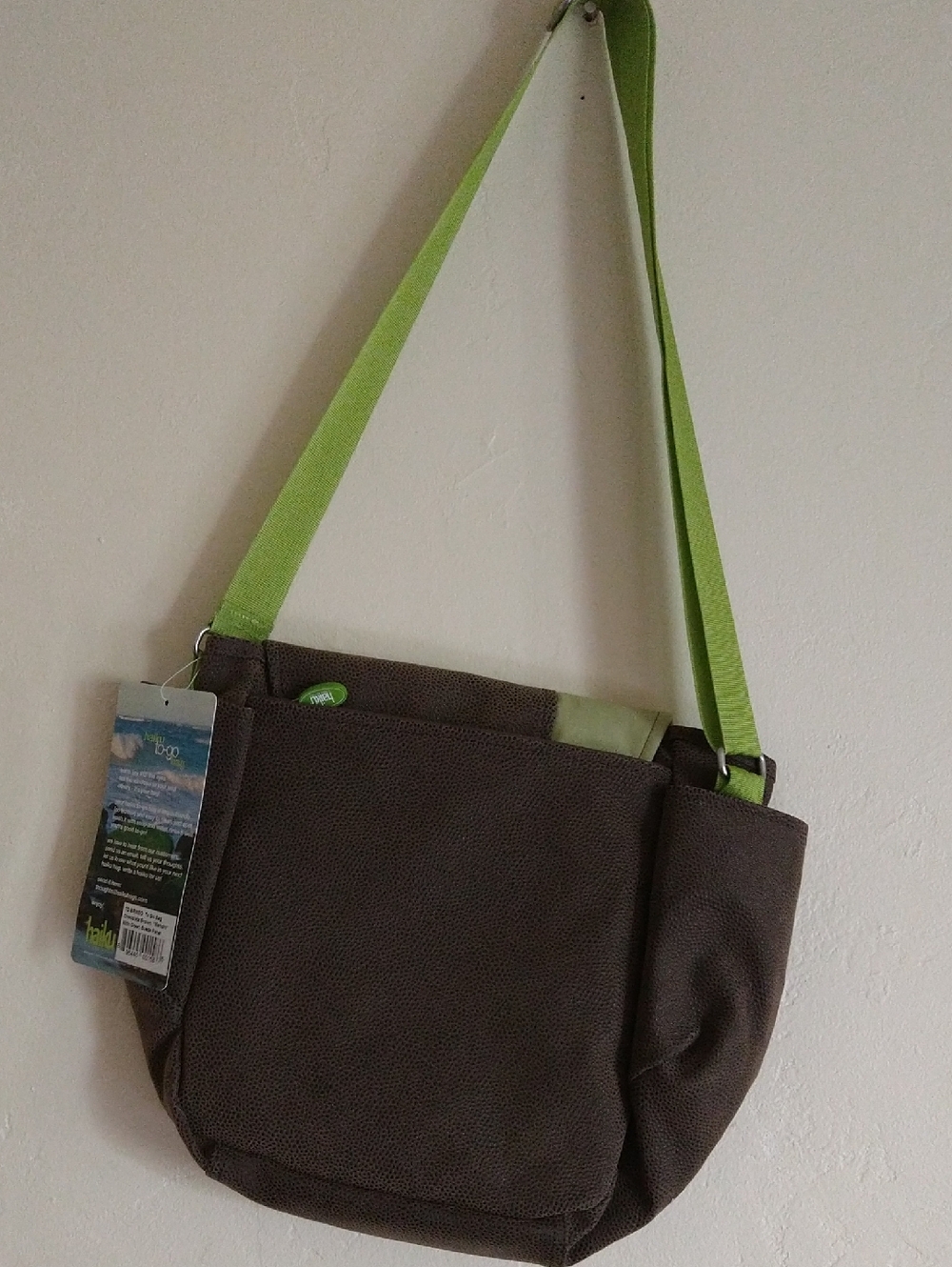 Haiku Brown & Lime Green Paisley To-go Bag - Picture 9 of 9